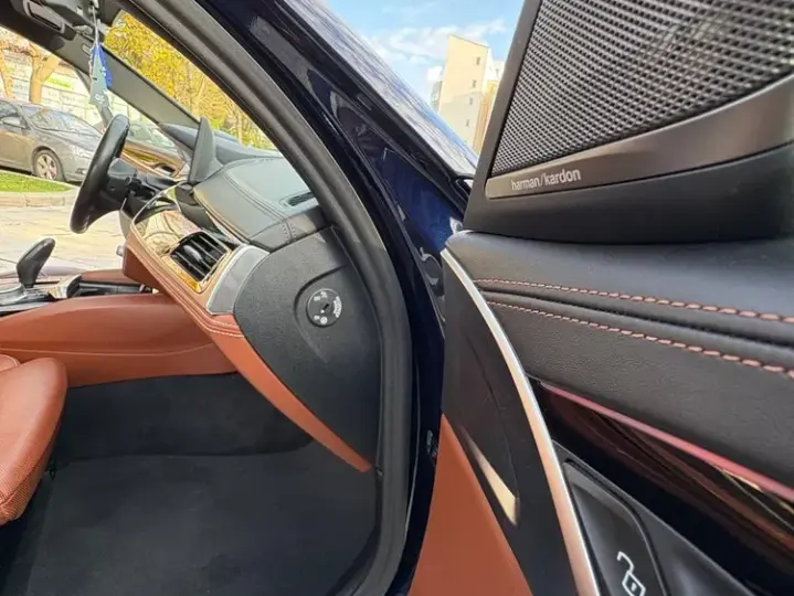 BMW Seria 5 G30/G31 [2017 - Prezent] 520d AT MHEV