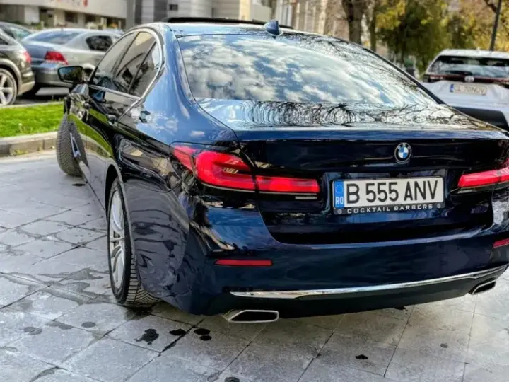 BMW Seria 5 G30/G31 [2017 - Prezent] 520d AT MHEV