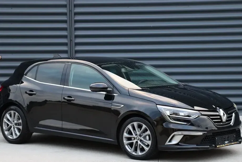 Renault Mégane IV ENERGY TCe 130 GT LINE — imagine 3