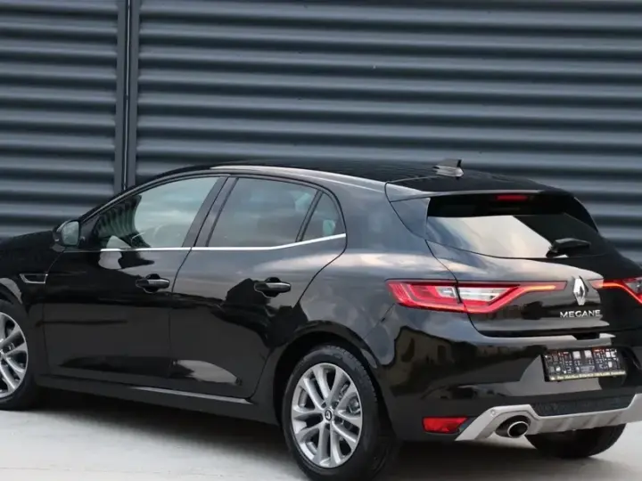Renault Mégane IV ENERGY TCe 130 GT LINE