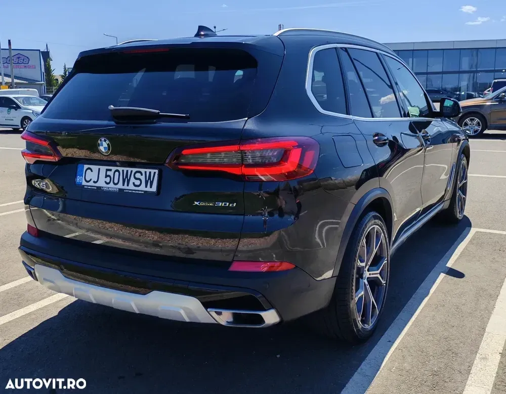 BMW X5 xDrive30d AT MHEV — imagine 3