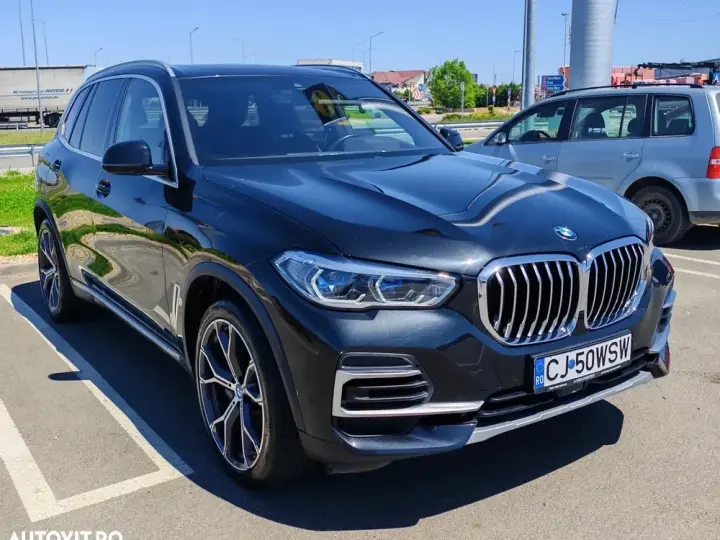 BMW X5 xDrive30d AT MHEV