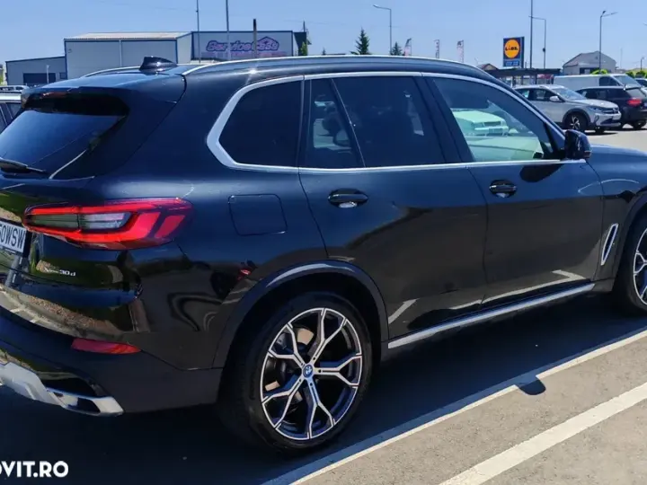 BMW X5 xDrive30d AT MHEV