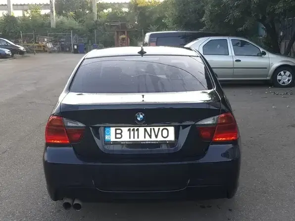 BMW Seria 3 E90/E91/E92/E93 330xi Aut.