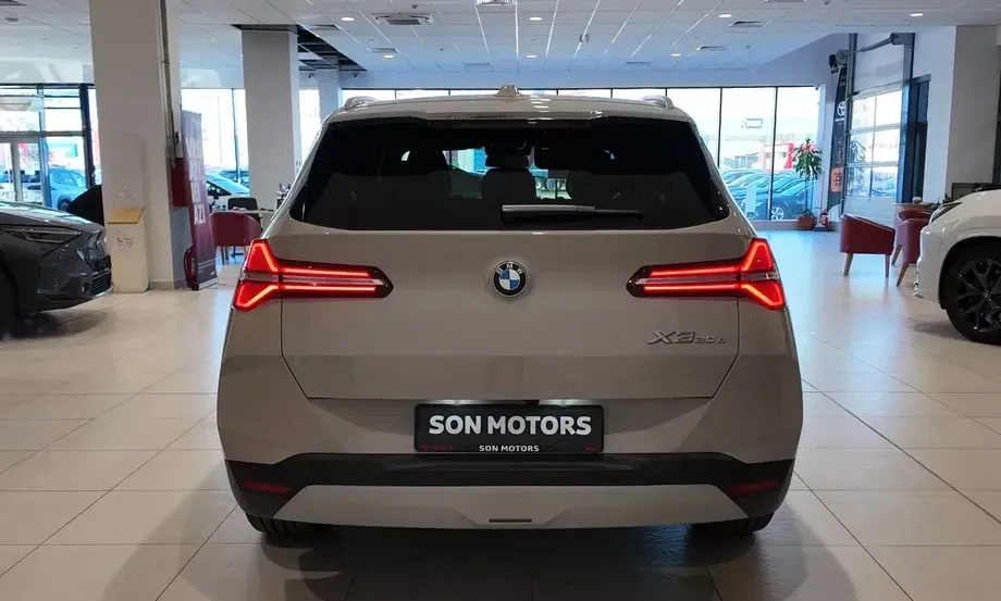 BMW X3 G01 20d xDrive AT MHEV — imagine 5