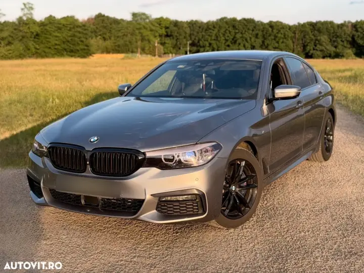 BMW Seria 5 G30/G31 [2017 - Prezent] 530d xDrive AT