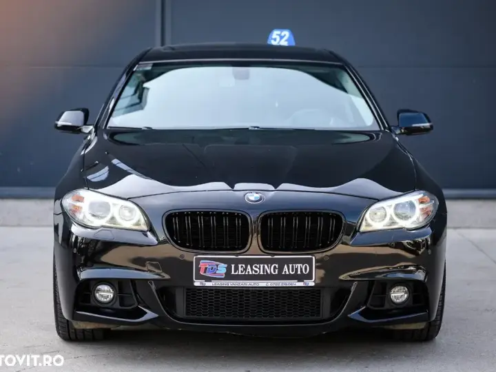 BMW Seria 5 F10/F11/F07 [2010 - 2017] 530d Sport-Aut.