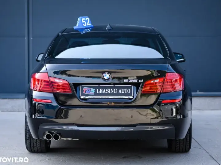 BMW Seria 5 F10/F11/F07 [2010 - 2017] 530d Sport-Aut.