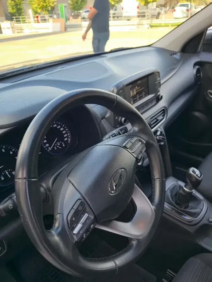 Hyundai Kona — imagine 10