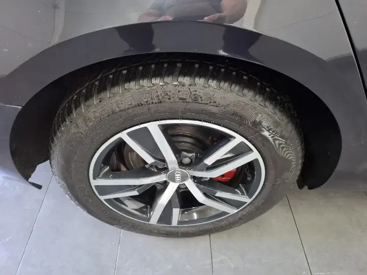 Audi A4 Avant B9 2.0 TDI