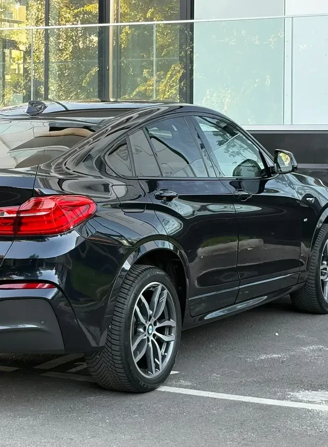 BMW X4 F26 — imagine 9