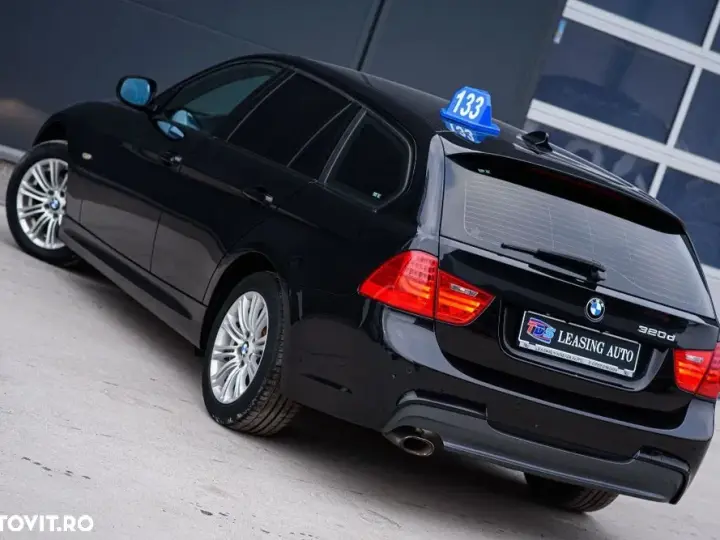 BMW Seria 3 E90/E91/E92/E93 [2005 - 2013] 320d Touring xDrive Sport-Aut.