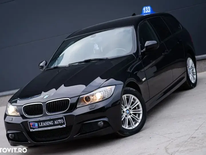 BMW Seria 3 E90/E91/E92/E93 [2005 - 2013] 320d Touring xDrive Sport-Aut.