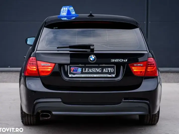 BMW Seria 3 E90/E91/E92/E93 [2005 - 2013] 320d Touring xDrive Sport-Aut.