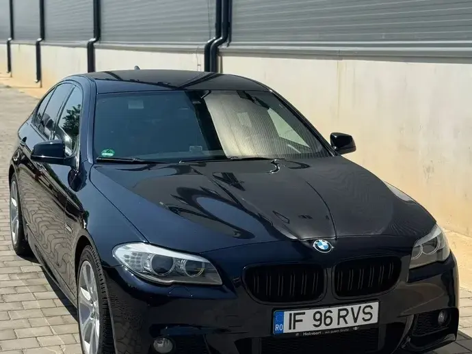 BMW Seria 5 F10/F11/F07 520d Aut.