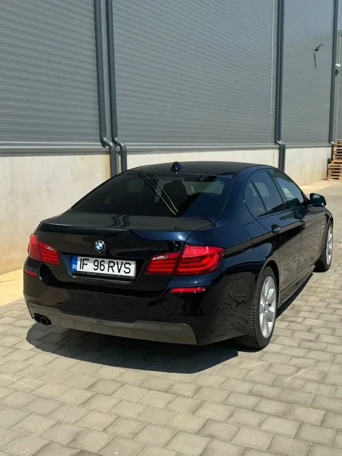 BMW Seria 5 F10/F11/F07 520d Aut. — imagine 3
