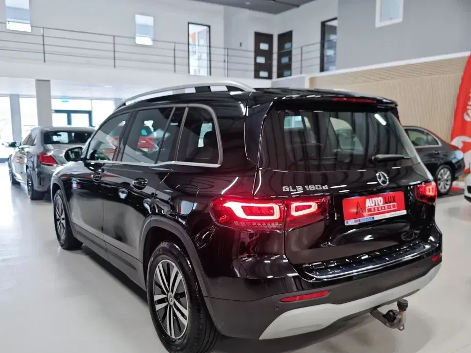 Mercedes-Benz GLB 180 7G-DCT — imagine 5