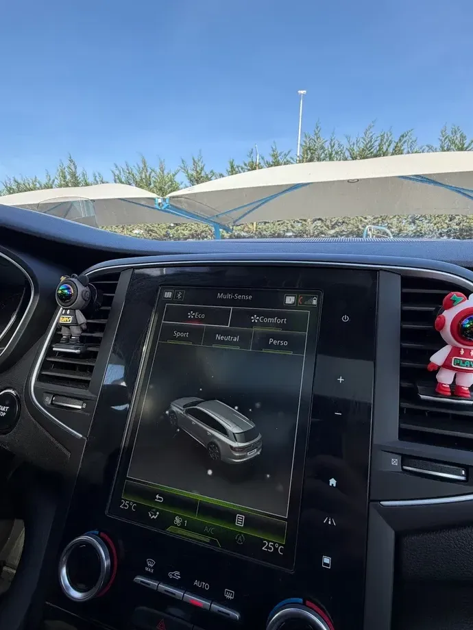 Renault Talisman — imagine 10