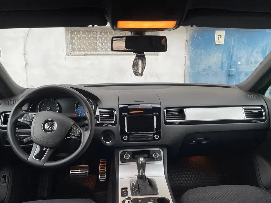 Volkswagen Touareg II 3.0 V6 TDI BMT — imagine 7