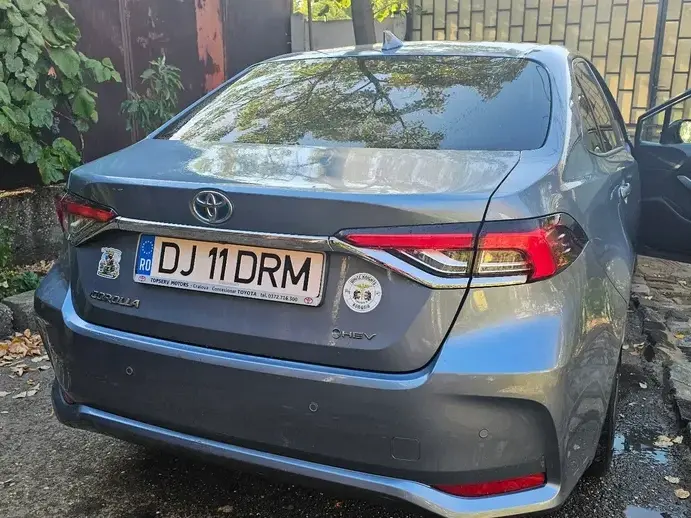 Toyota Corolla 1.8 HEV Business