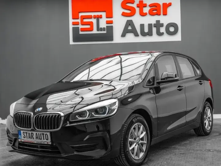 BMW Seria 2 216d Sport Line