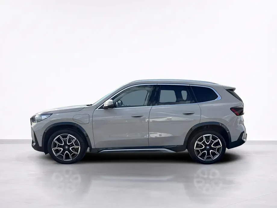 BMW X1 xDrive25e AT PHEV — imagine 2