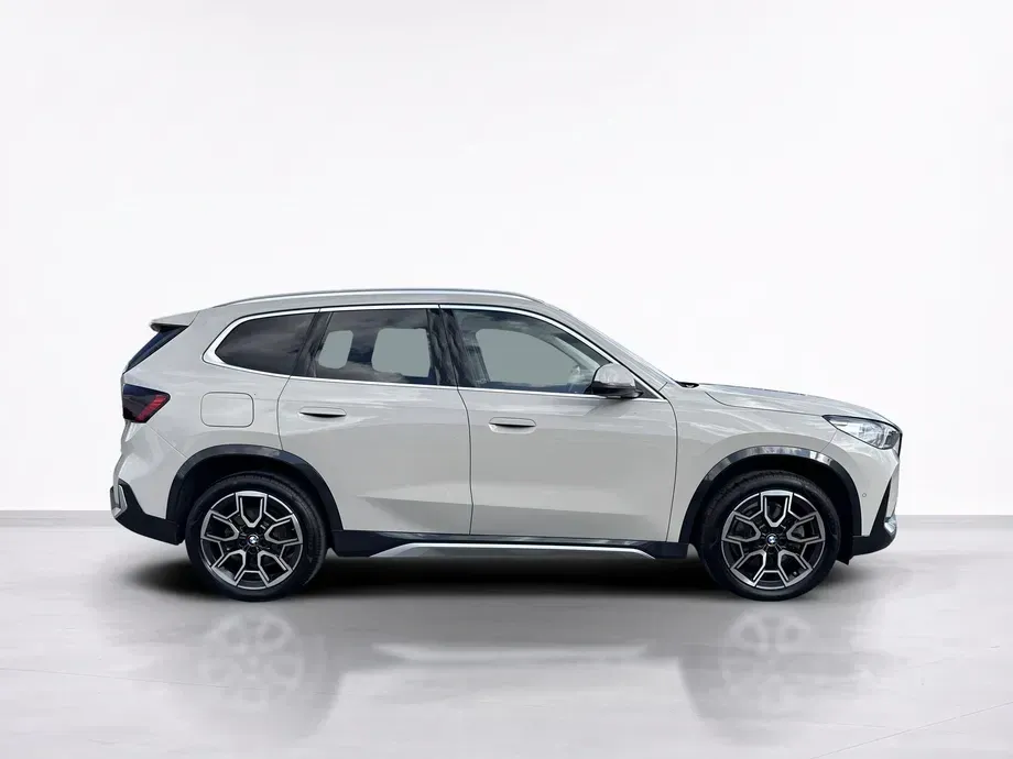 BMW X1 xDrive25e AT PHEV — imagine 6