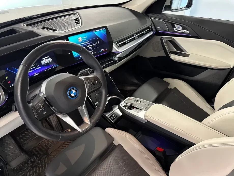 BMW X1 xDrive25e AT PHEV — imagine 9