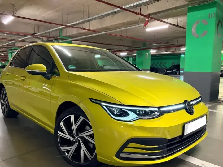 Volkswagen Golf VIII