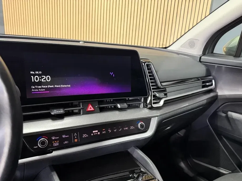 Kia Sportage 1.6 T-GDI 7DCT HP 4x2 MHEV Style — imagine 9