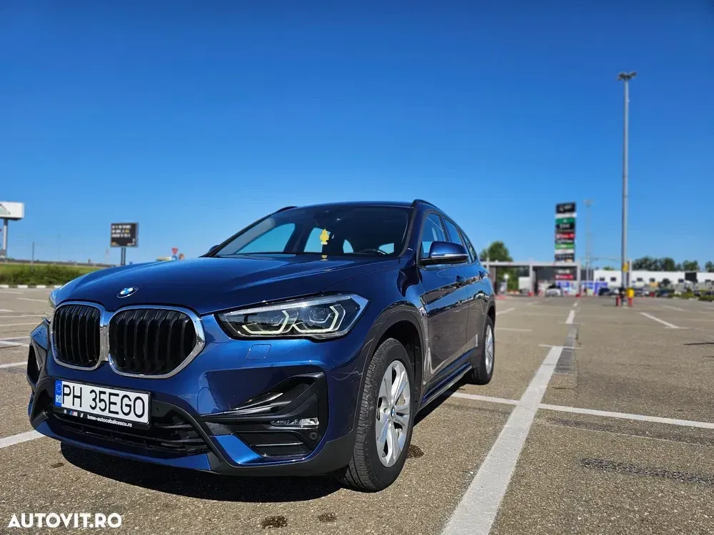 BMW X1 sDrive18d — imagine 2