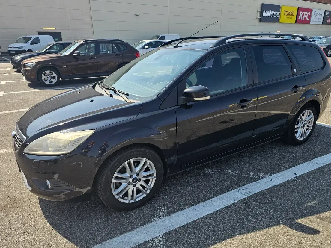 Ford Focus MK2 — imagine 7