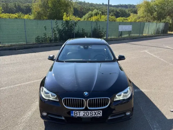 BMW Seria 5 F10/F11/F07 [2010 - 2017] 530d xDrive AT