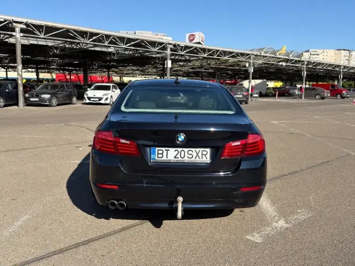 BMW Seria 5 F10/F11/F07 [2010 - 2017] 530d xDrive AT
