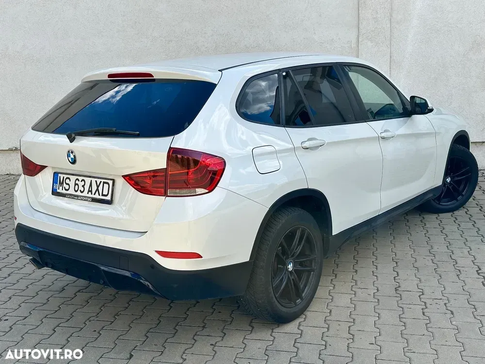 BMW X1 xDrive20d Aut. Sport Line — imagine 3