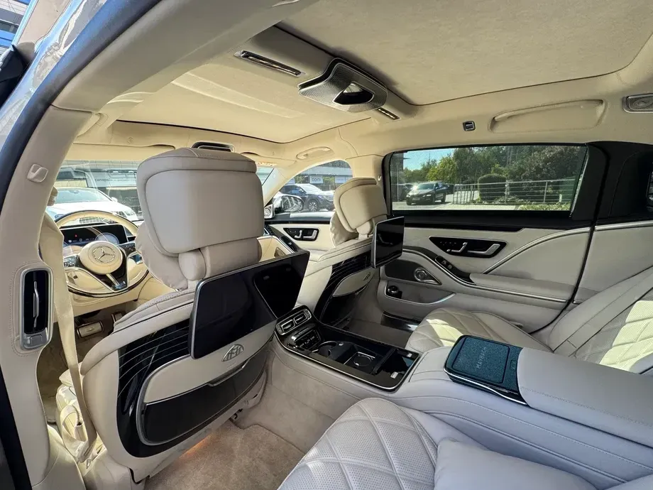 Mercedes-Benz S Maybach — imagine 9