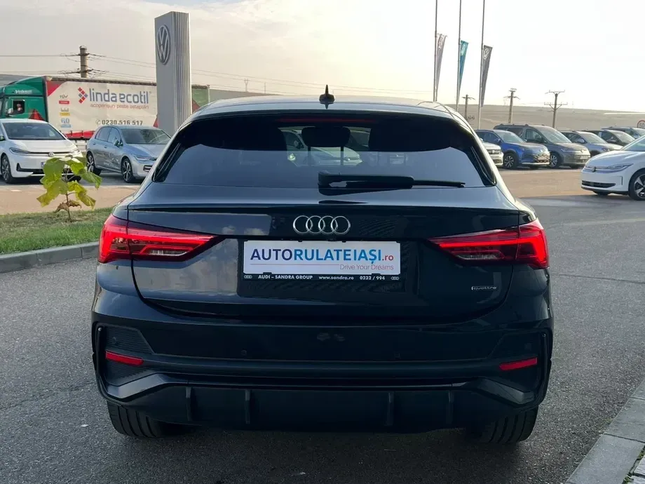 Audi Q3 40 TFSI quattro S tronic S line — imagine 4