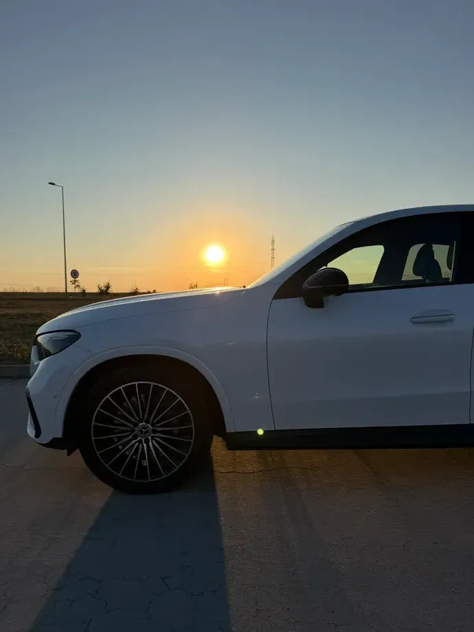 Mercedes-Benz GLC 200 4MATIC MHEV — imagine 9