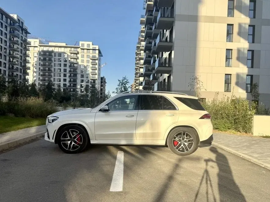 Mercedes-Benz GLE — imagine 8