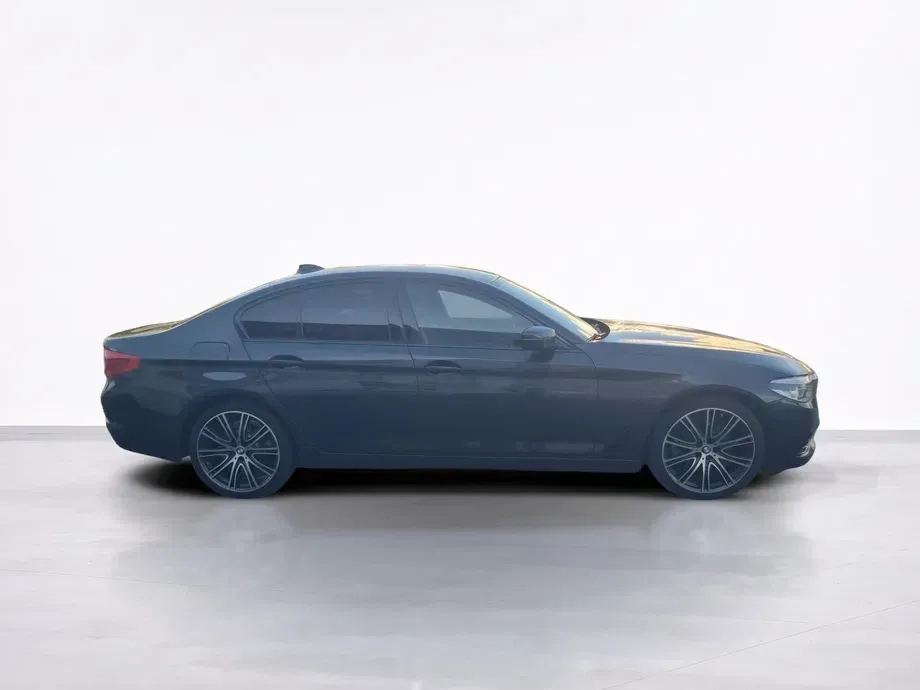 BMW Seria 5 520i AT — imagine 6
