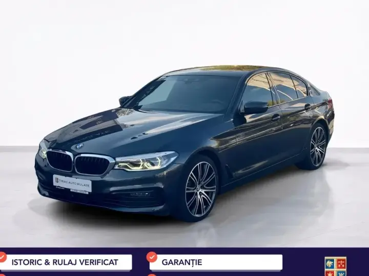 BMW Seria 5 520i AT