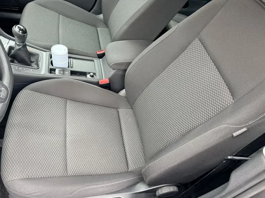 Volkswagen Golf — imagine 6