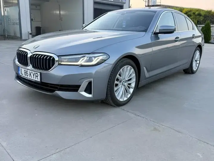 BMW Seria 5 G30/G31 [2017 - Prezent] 520d AT