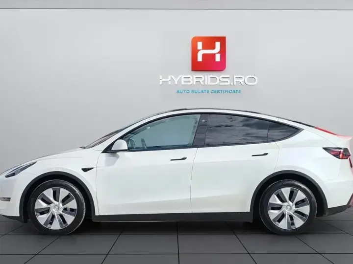 Tesla Model Y Long Range Dual Motor AWD