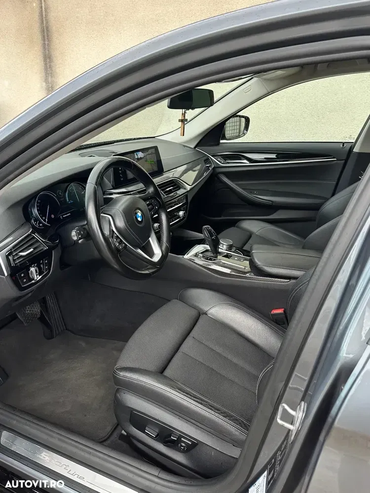 BMW Seria 5 G30/G31 [2017 - Prezent] 520d EfficientDynamics Edition AT — imagine 5