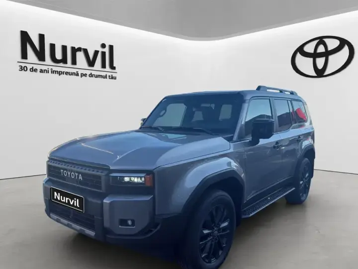 Toyota Land Cruiser 2.8l D-4D 204 CP A/T 7 locuri Luxury AVS