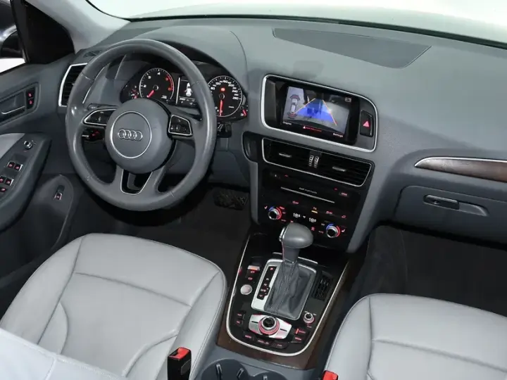 Audi Q5 8R 2.0 TDI Quattro S tronic