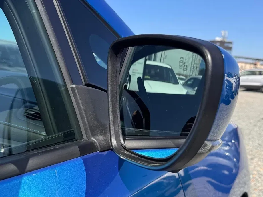 Nissan Leaf 40 kWh — imagine 8
