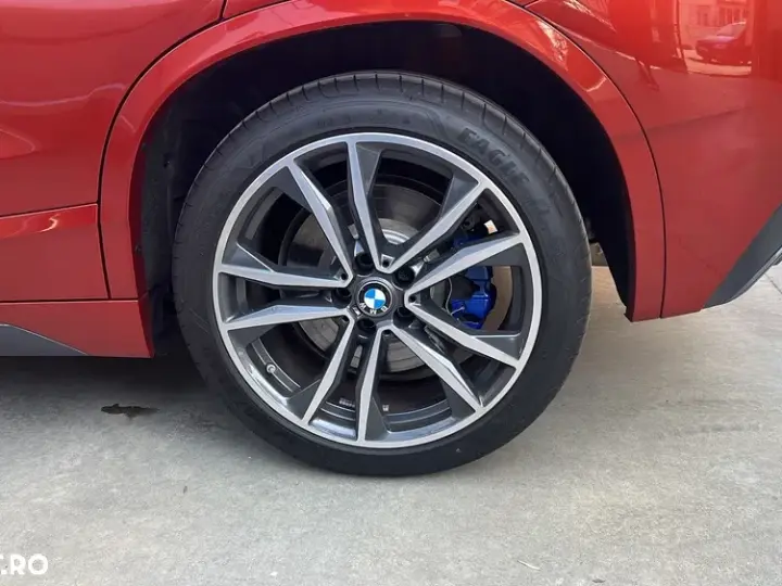 BMW X2 M35i Edition Goldplay