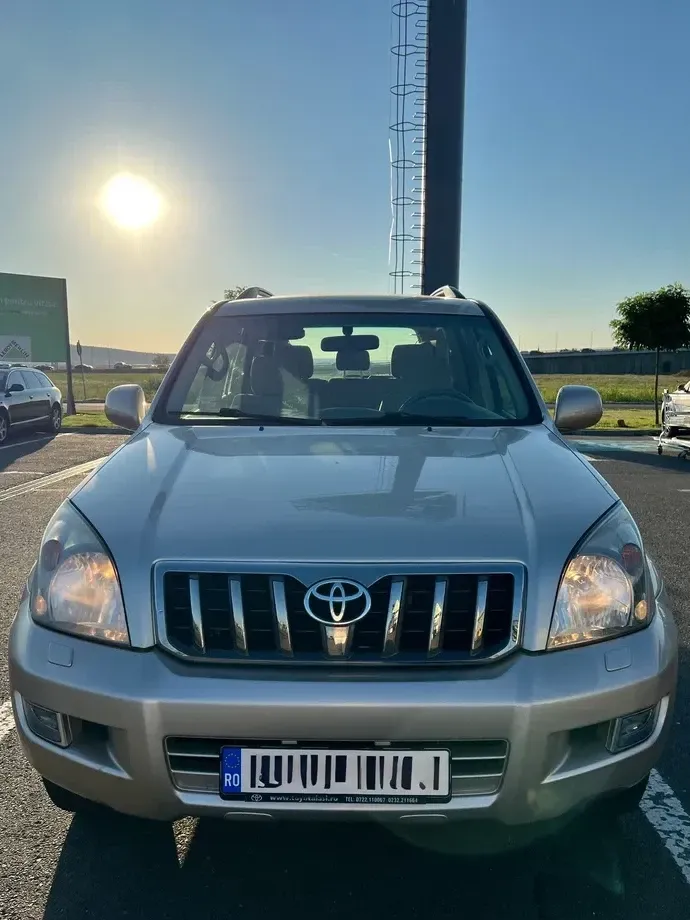 Toyota Land Cruiser 3.0 TD-4D Executive — imagine 3